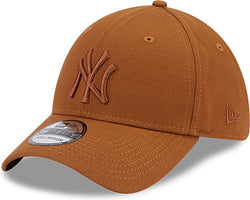 New York Yankees League Essential Brown 39THIRTY Stretch Fit Cap