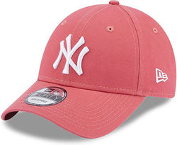 New York Yankees League Essential Pink 9FORTY Adjustable Cap
