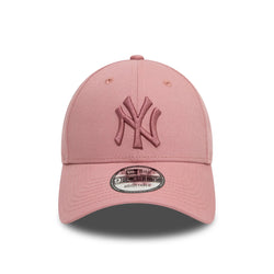 New Era New York Yankees League Essential Dark Pink 9FORTY Adjustable Cap