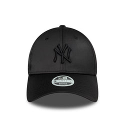 New Era New York Yankees Womens Satin Black 9FORTY Adjustable Cap