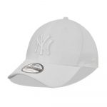 New Era New York Yankees Essential All White Diamond 9FORTY Cap