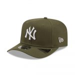 New Era New York Yankees League Essential Khaki 9FIFTY Stretch Snap Cap