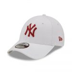 New Era New York Yankees League Essential White 9FORTY Cap