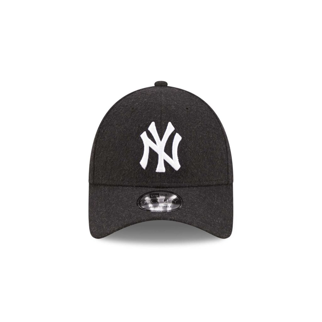 new-york-yankees-black-wool-9forty-adjustable-cap-60292554-center
