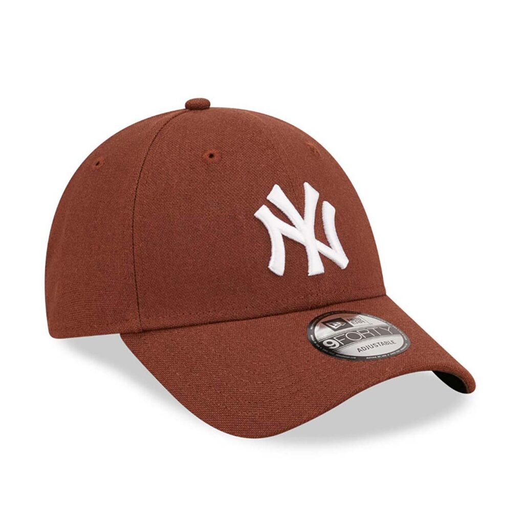 New York Yankees Linen Brown 9FORTY Adjustable Cap-right
