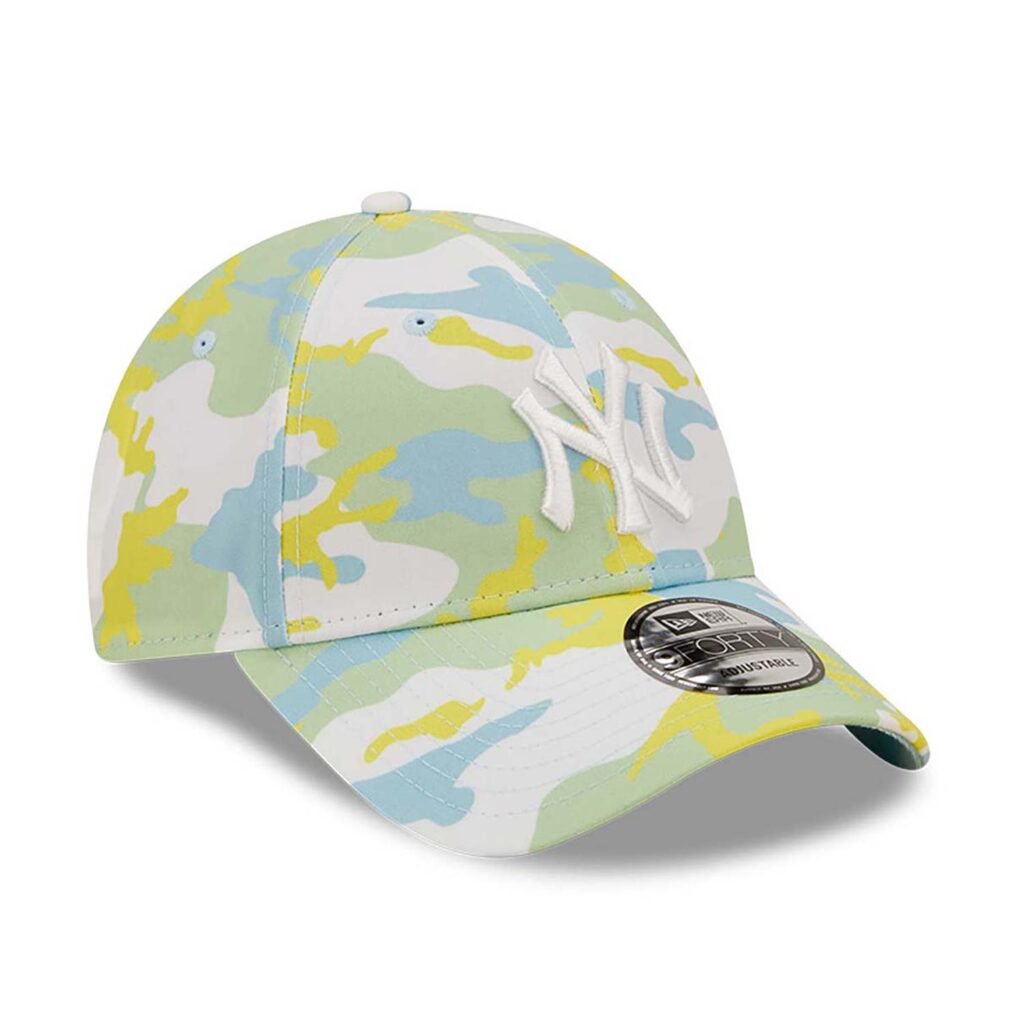 New York Yankees Seasonal All Over Print Camo 9FORTY Cap-right