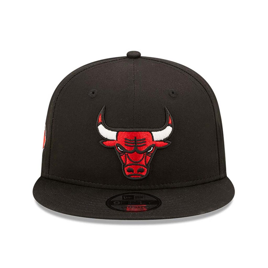 chicago-bulls-team-side-patch-black-9fifty-snapback-cap-60358149-back
